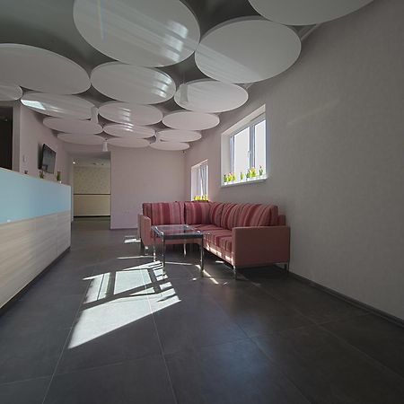Advenus Hotel Lviv Exterior photo